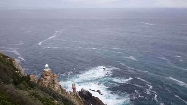 位于南非开普半岛大西洋海岸的好望角灯塔 — 图库视频影像
