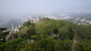 Sintra Portekiz 'de Castelo dos Mouros