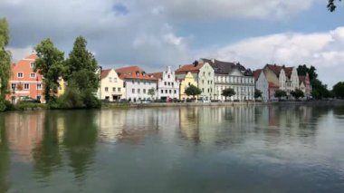Landshut Almanya 'daki Isar Nehri' nin zaman aşımı