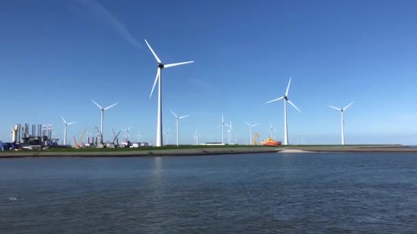 Opuszczając Eemshaven Groningen Holandia — Wideo stockowe