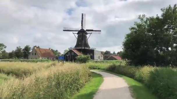 Radeln Zur Windmühle Ijlst Friesland Niederlande — Stockvideo