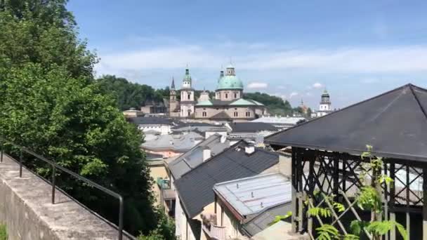 Vandring Gamla Stan Salzburg Österrike — Stockvideo