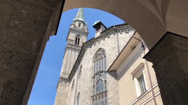 Procházka Směrem Františkánskému Kostelu Salcburku Rakousko — Stock video