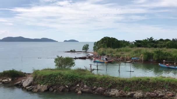 Prom Koh Chang Opuszcza Thammachart Pier Trat Tajlandia — Wideo stockowe