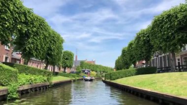 IJlst 'teki Kanal, Friesland Hollanda