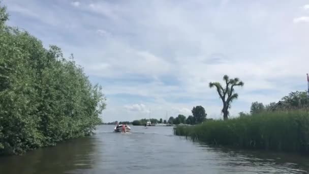 Barcos Lago Frisia Países Bajos — Vídeo de stock