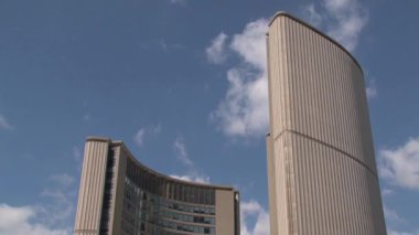 Toronto şehir merkezindeki belediye binasının süresi doldu