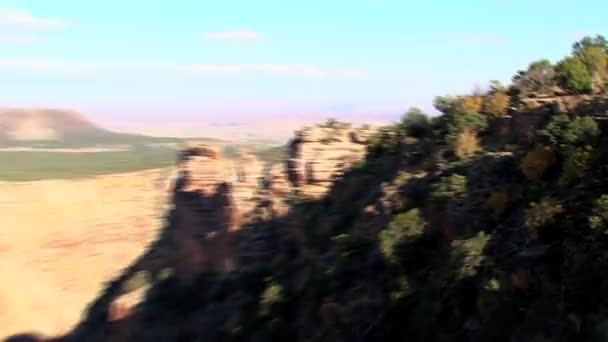 グランドキャニオンの岩からズームアウト — ストック動画