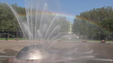 Milenyum Çeşmesi Seattle ve gökkuşağı, Birleşik Devletler