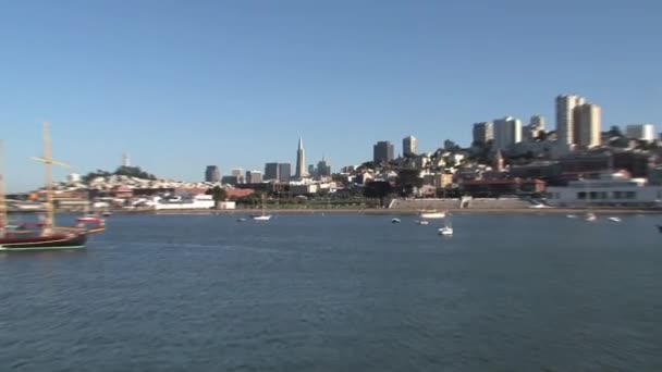 San Francisco Skyline Alejar — Vídeos de Stock