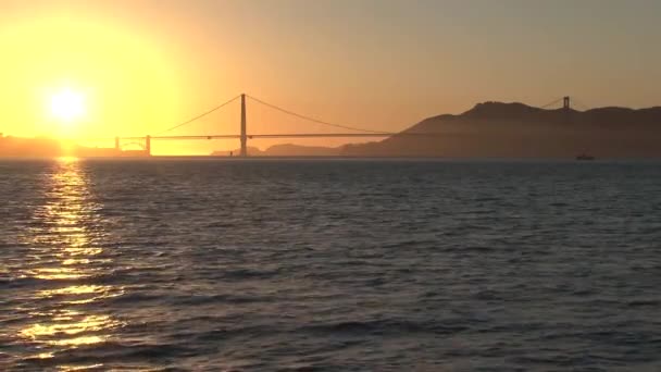 Pôr Sol Golden Gate Bridge — Vídeo de Stock