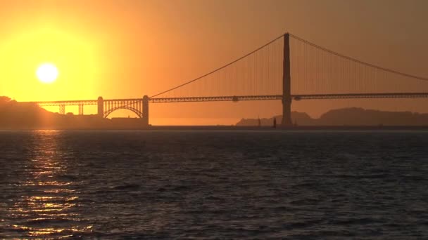 Pôr Sol Golden Gate Bridge — Vídeo de Stock