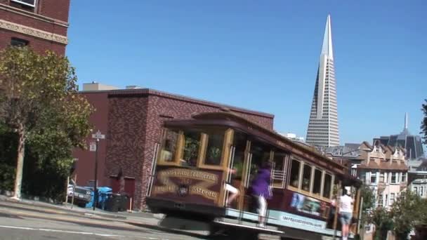 Seilbahn Und Transamerikanische Pyramide San Francisco — Stockvideo