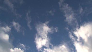 Avustralya 'da zaman akışı bulutları hareket ediyor