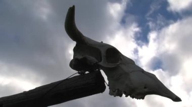 Hızlı hareket eden bulutlu Cohead, Outback, Avustralya