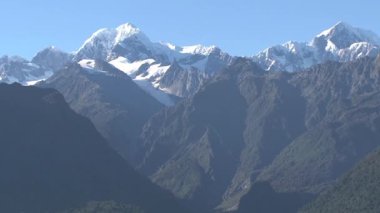 Yeni Zelanda 'da göl mathesonu