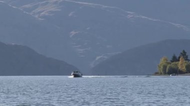 Wanaka, Güney Adası, Yeni Zelanda 'nın batı kıyısında.