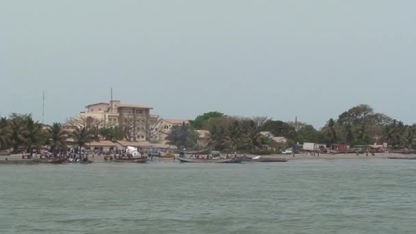 Gambia Viejo Ferry Banjul Barra 2013 — Vídeo de stock