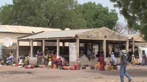 塞内加尔当地市场的人群 — 图库视频影像
