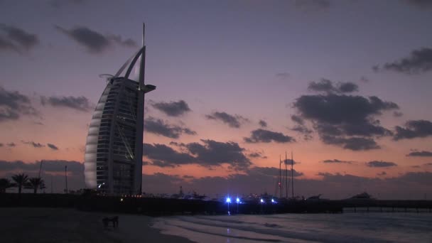 Burj Arab Hotel Večerních Hodinách Dubaj — Stock video