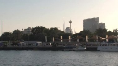 Günbatımı Yolu, Dubai Birleşik Arap Emirlikleri