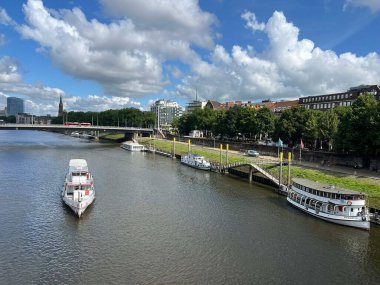 Bremen, Almanya 'da Schlachte nehir kenarındaki gezinti alanı