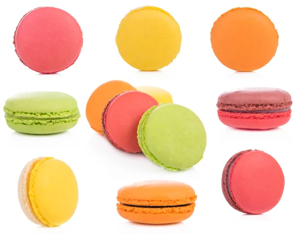 Conjunto Macaroons Franceses Doces Coloridos Isolados Fundo Branco — Fotografia de Stock