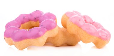 Çörek beyaz arkaplanda izole edildi.