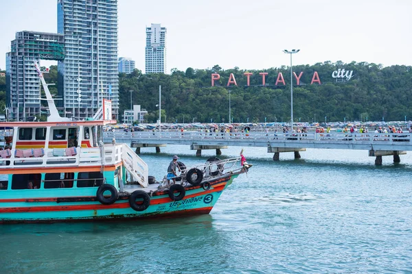 05 de junio de 2015, Vista desde pattaya y mar en Chonburi. Tailandia — Foto de Stock