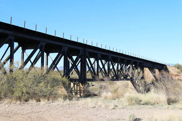 Tall Railway Bridge Desert Gorge Blue Sky — Stock Photo, Image