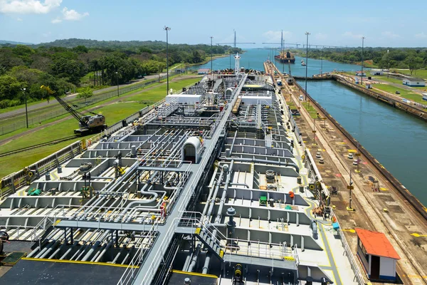 Tartályhajó Termék Van Gatun Zár Panama Csatorna Bejárat Karib Tenger — Stock Fotó