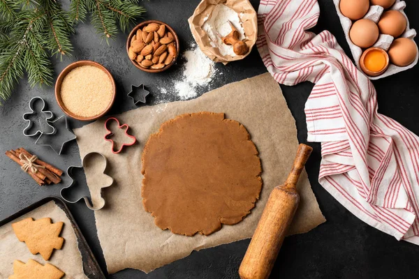 Gingerbread cookie dough. Christmas Winter Holidays Baking — Stock Photo, Image