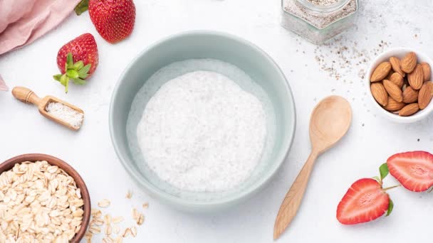 Pudín Chía Con Frutas Desayuno Para Niños Cara Animal Linda — Vídeos de Stock