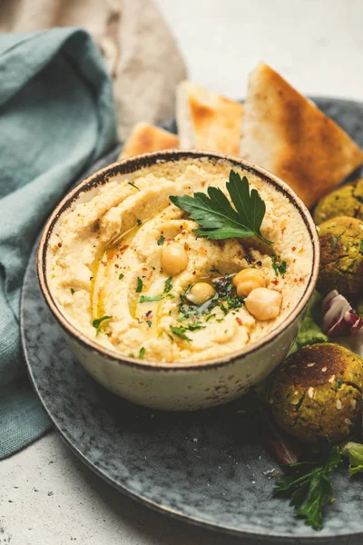 Nohut Humus ve falafel