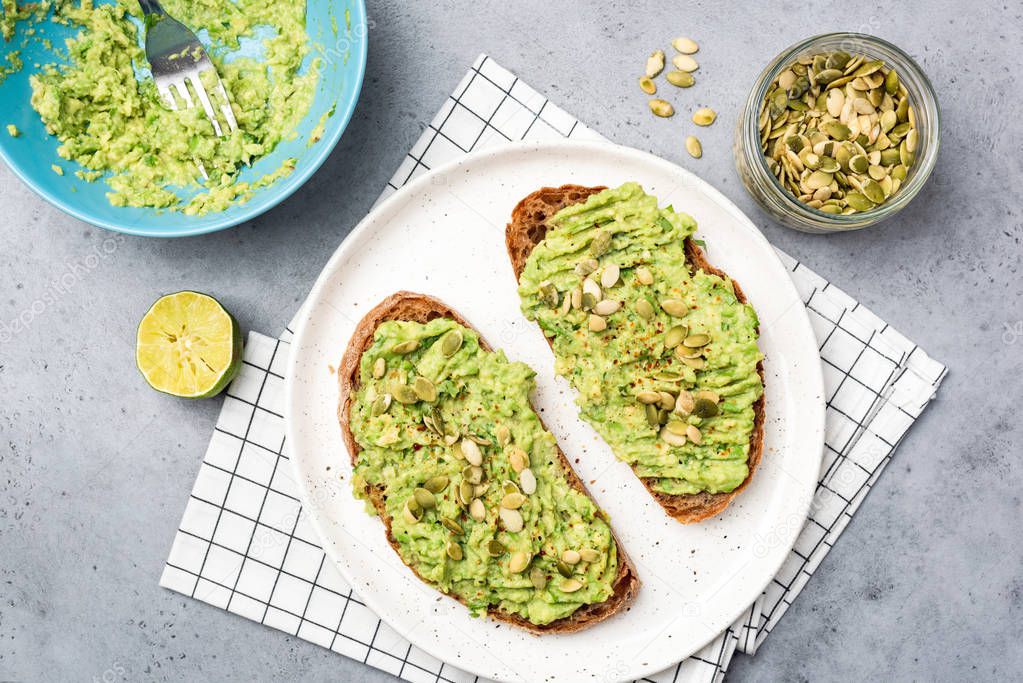 Healthy Avocado Toast With Pumpkin Seeds