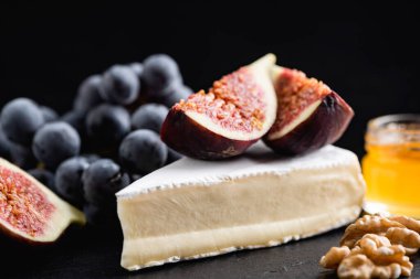 Peynirli peynirli mi peynirli mi?