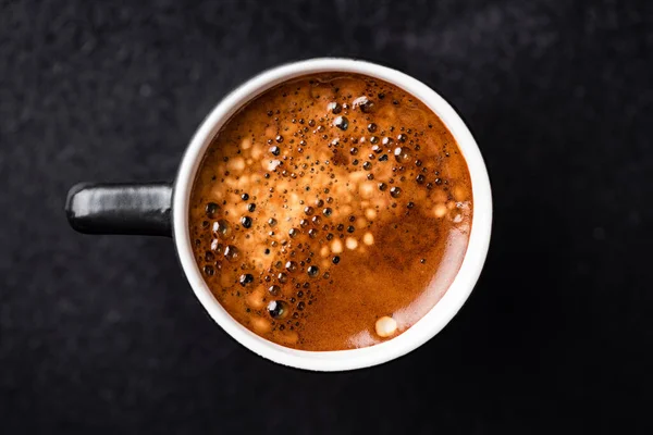 Черный Кофе Эспрессо Чашке Черном Фоне Вид Сверху Итальянский Эспрессо — стоковое фото
