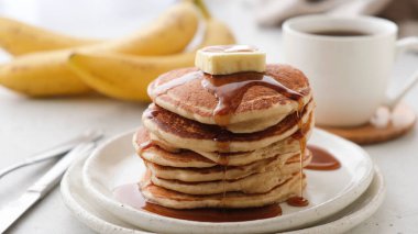 Tereyağlı ve akçaağaç şuruplu gözleme.