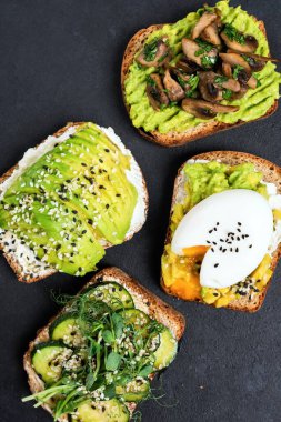 Avokado tostları çeşitleri