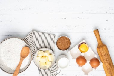 Pasta, pasta ya da kurabiye malzemesi.