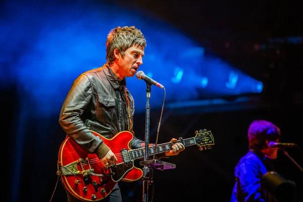 Noel Gallagher Actuando Escenario Durante Festival Música — Foto de Stock