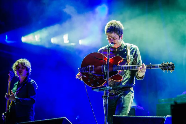 Noel Gallagher Actuando Escenario Durante Festival Música — Foto de Stock