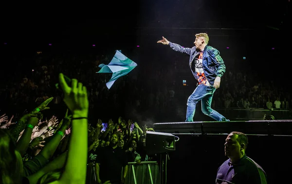 Macklemore Och Ryan Lewis Uppträder Scen Musikfestivalen — Stockfoto