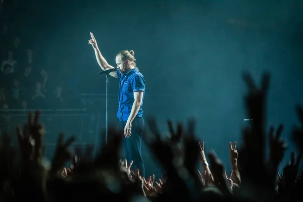 Stel Voor Dat Dragons Optreden Het Podium Tijdens Muziekfestival — Stockfoto