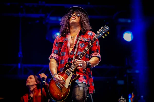 Slash Performing Stage Music Festival — Stock Photo, Image