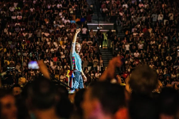 Coldplay Performing Stage Music Festival — Stock Photo, Image