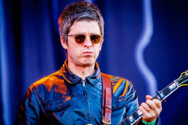 Noel Gallagher Performing Stage Music Festival — Stock Photo, Image