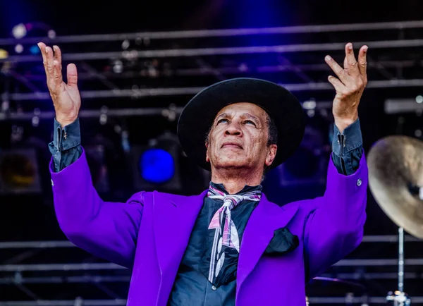 Kid Creole Och Kokosnötterna Uppträder Scen Musikfestivalen — Stockfoto