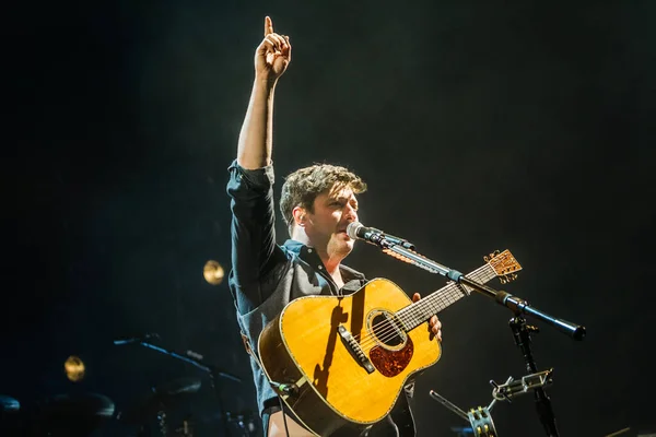 Mumford Hijos Actuando Escenario Durante Festival Música — Foto de Stock