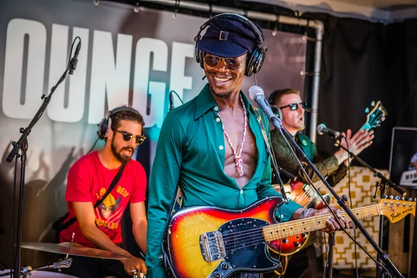 Vaudou Juego Actuando Escenario Durante Festival Música — Foto de Stock